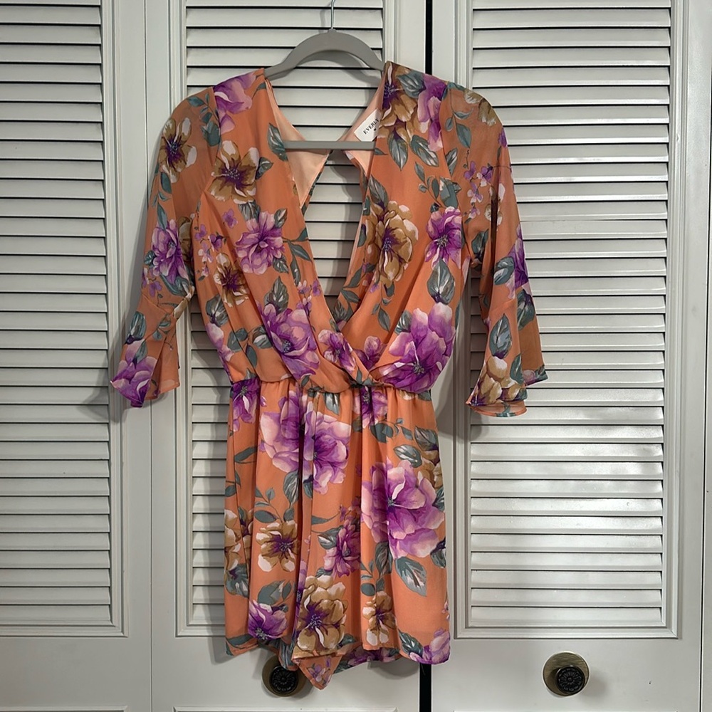 Everly Orange Floral Romper Sz: Medium